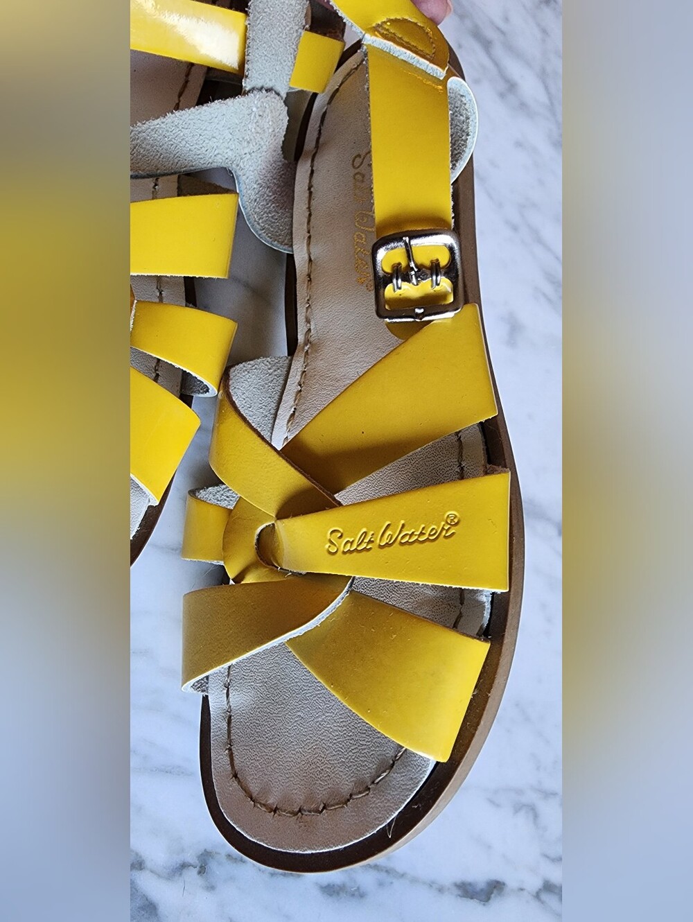 Saltwater Sandals By Hoy Original Patent Yellow Leather Size 8wms - Picture 4 of 8